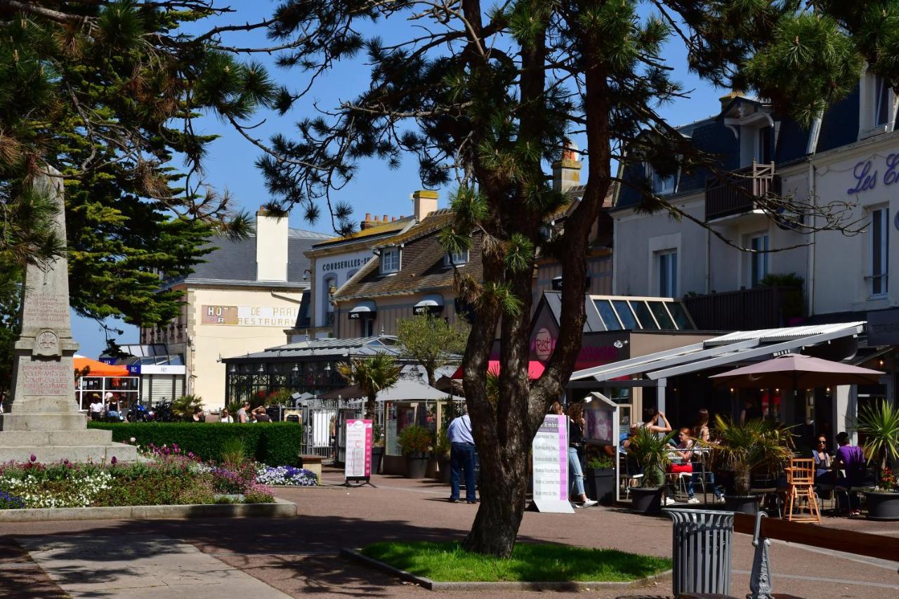 La Courette, Maison Avec Cour Proche Plage Graye-sur-Mer Экстерьер фото